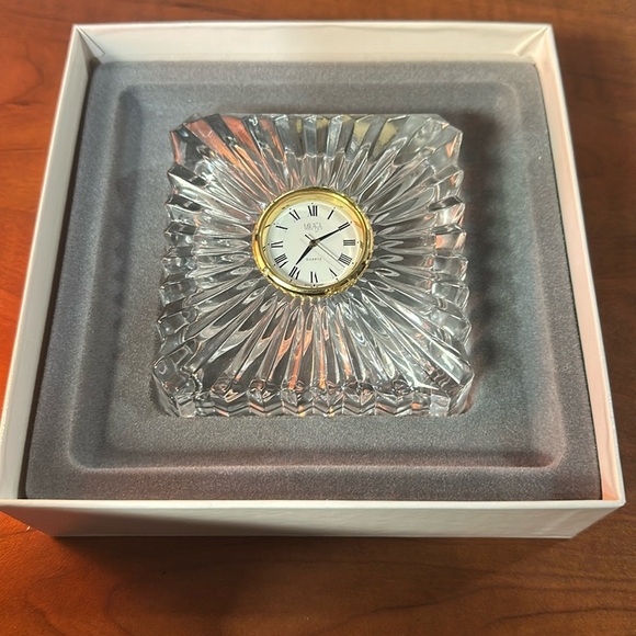 🔥VTG Mikasa West Germany Quadrant Quartz Clock Small Desk Crystal Roman Numerals - Picture 1 of 9